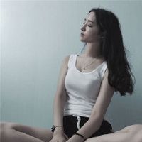 四月的眼的头像