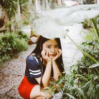 他的拥抱不属于我的头像