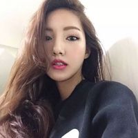 月光依舊清冷的頭像