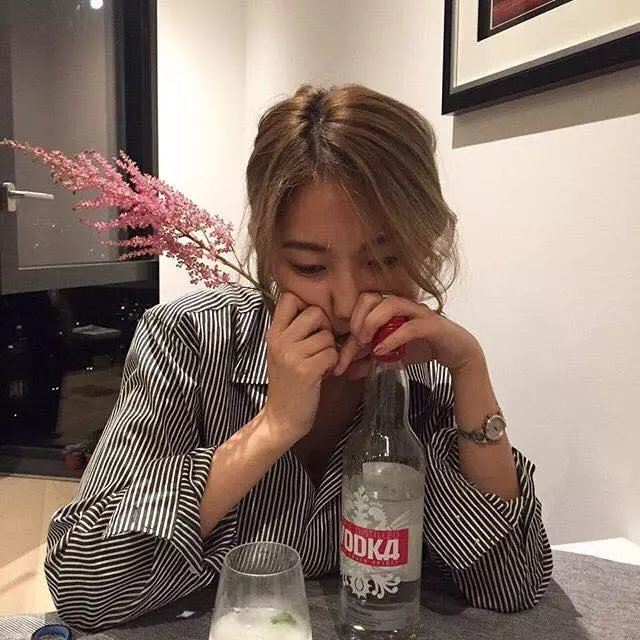 与我如胶似漆的头像